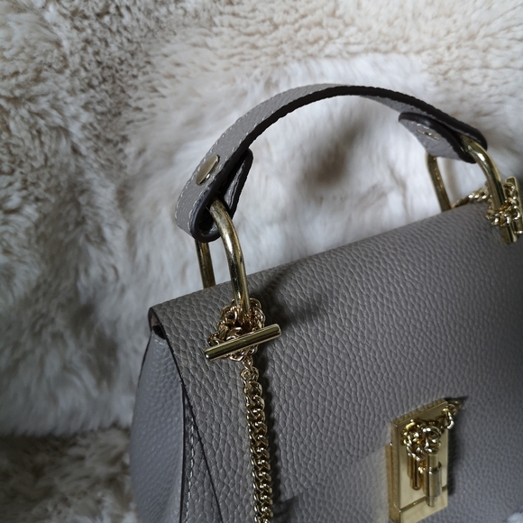 Lacattura Gray crossbody bag - Picture 8 of 12